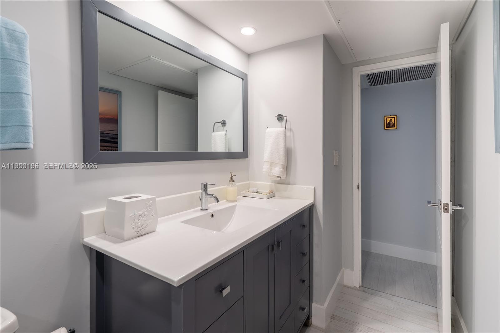 5701 Collins Ave # 1417, Miami Beach FL 33140 — 20