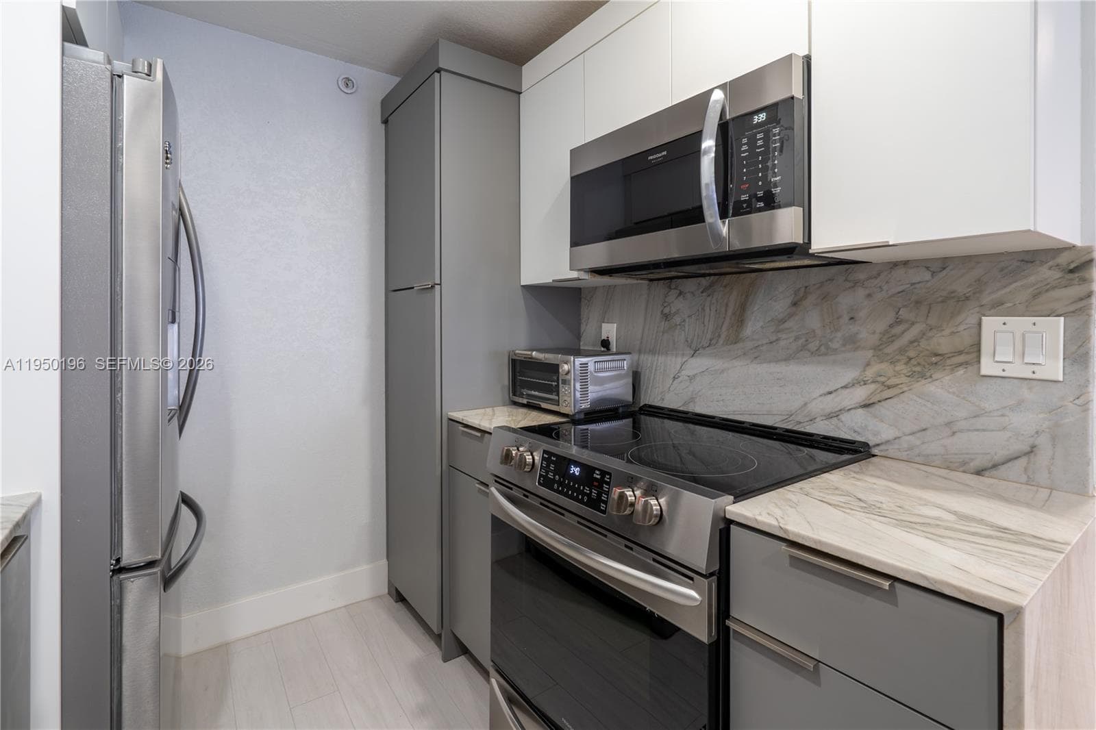 5701 Collins Ave # 1417, Miami Beach FL 33140 — 9