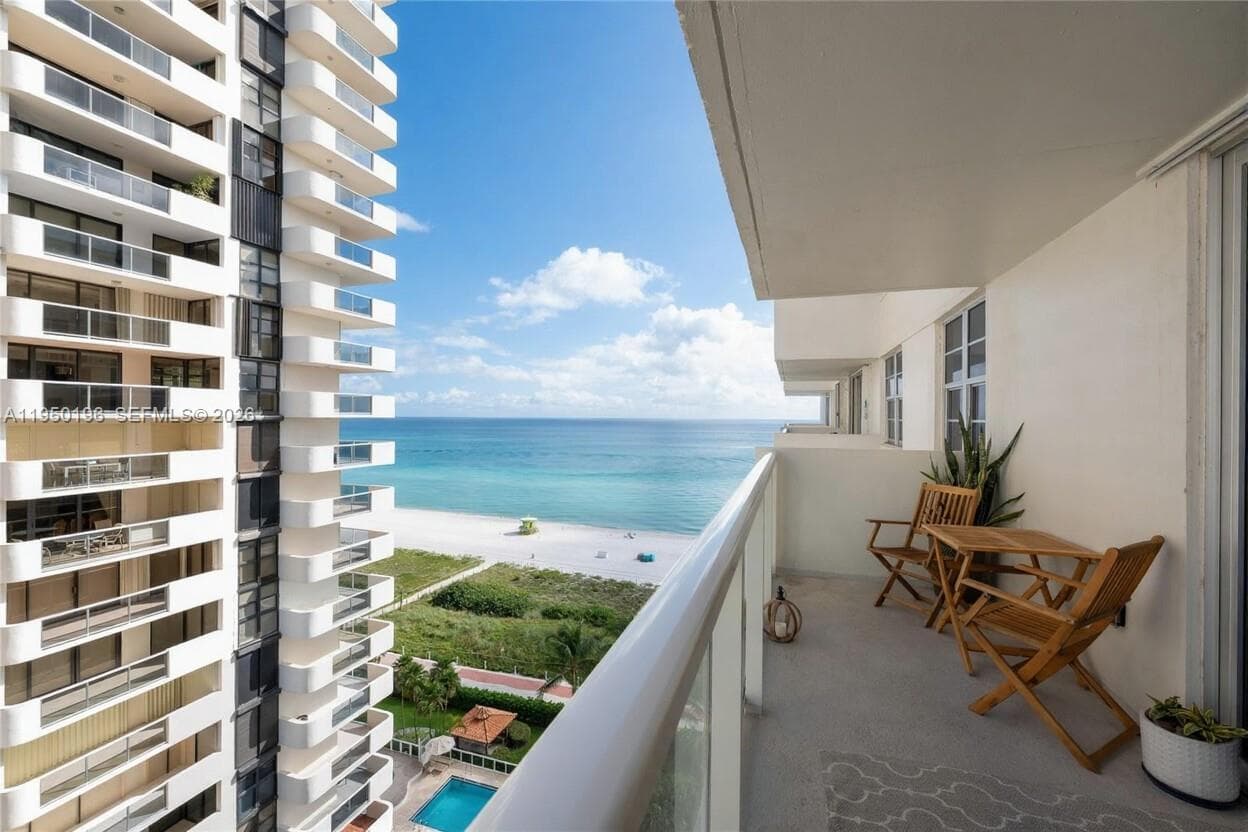 5701 Collins Ave # 1417, Miami Beach FL 33140 — 37