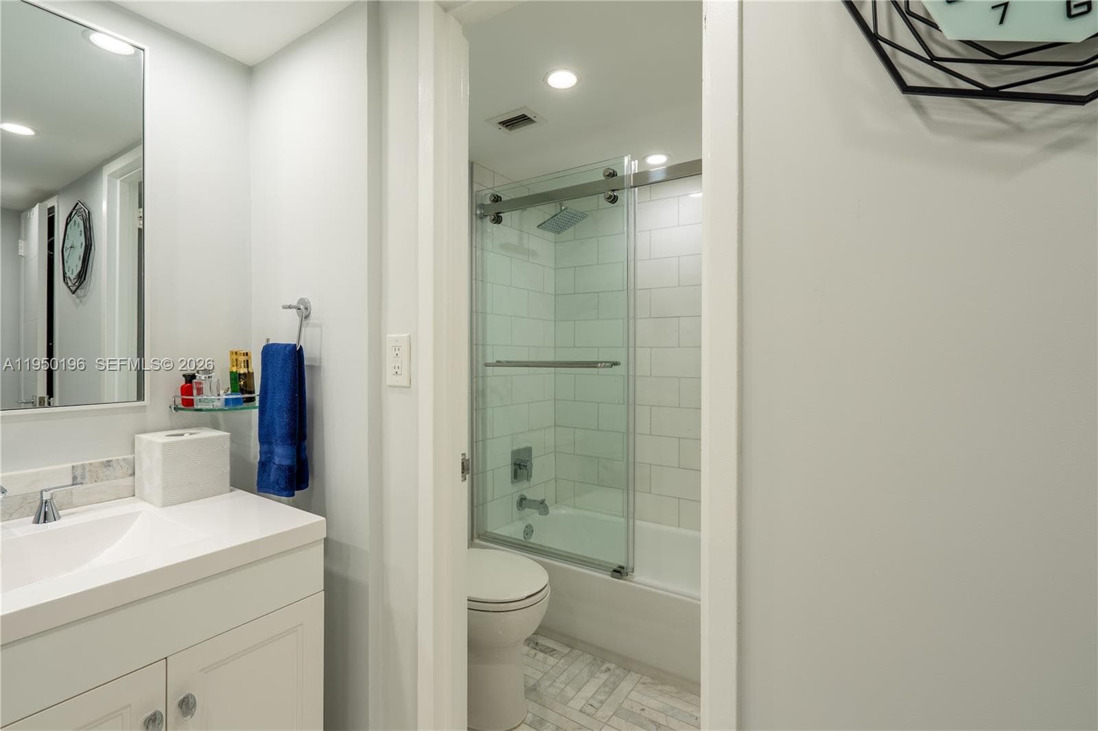 5701 Collins Ave # 1417, Miami Beach FL 33140 — 31