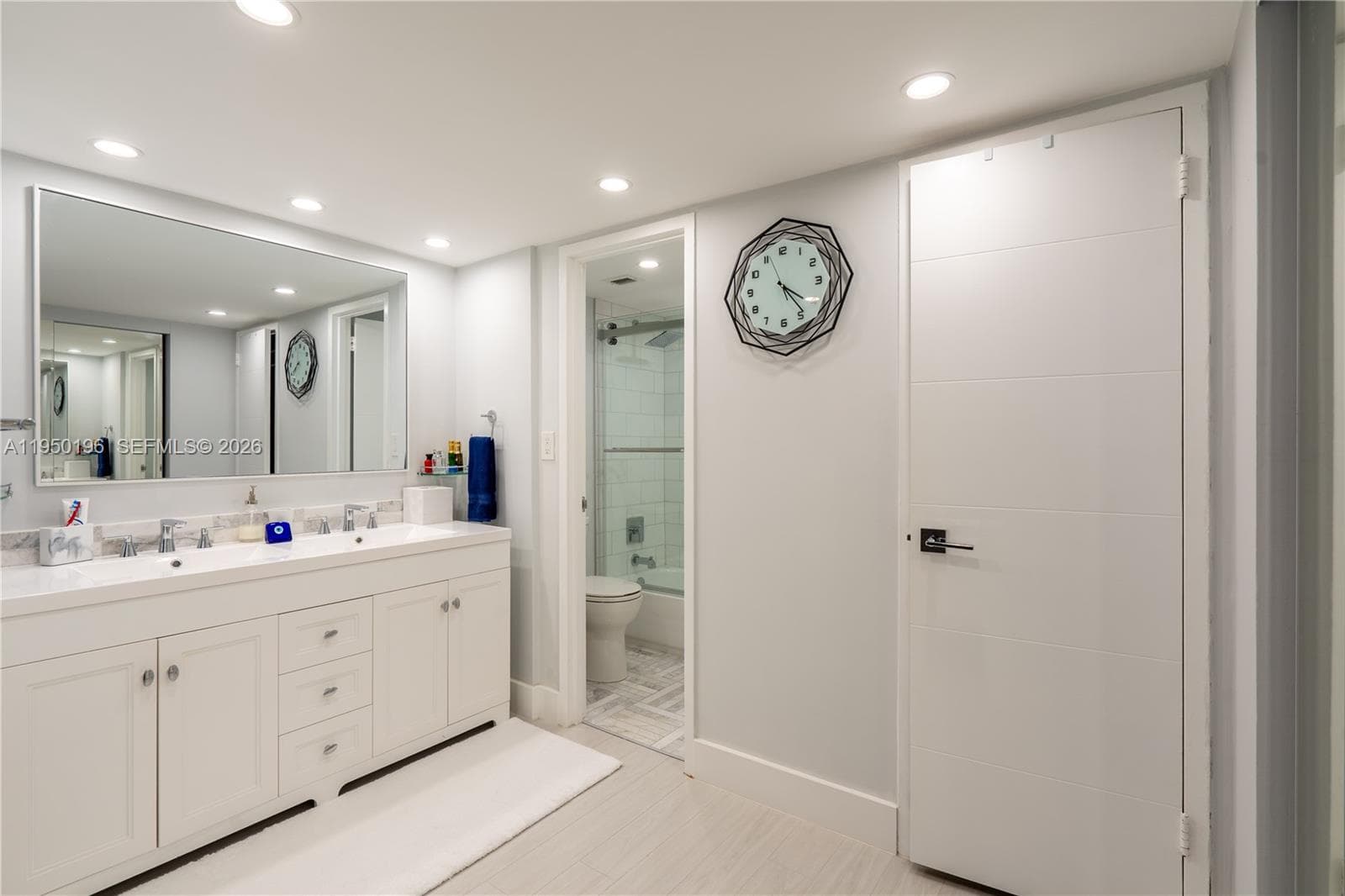 5701 Collins Ave # 1417, Miami Beach FL 33140 — 29