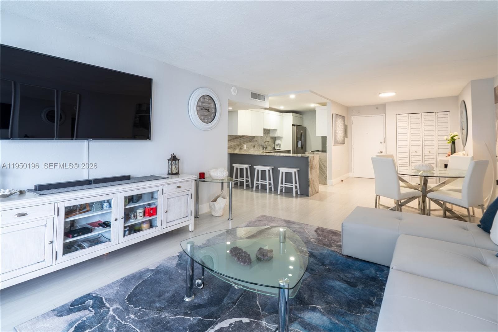 5701 Collins Ave # 1417, Miami Beach FL 33140 — 4
