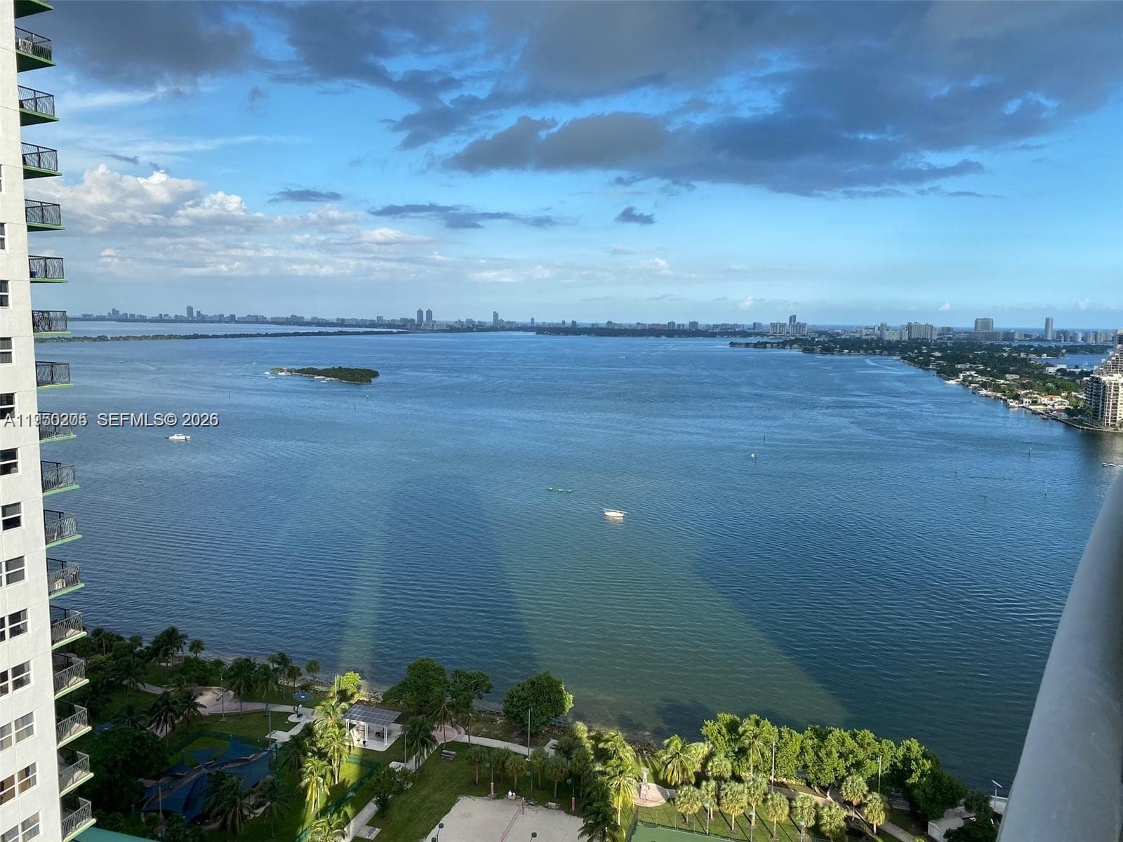 1750 N Bayshore Dr # 3005, Miami FL 33132 — 2
