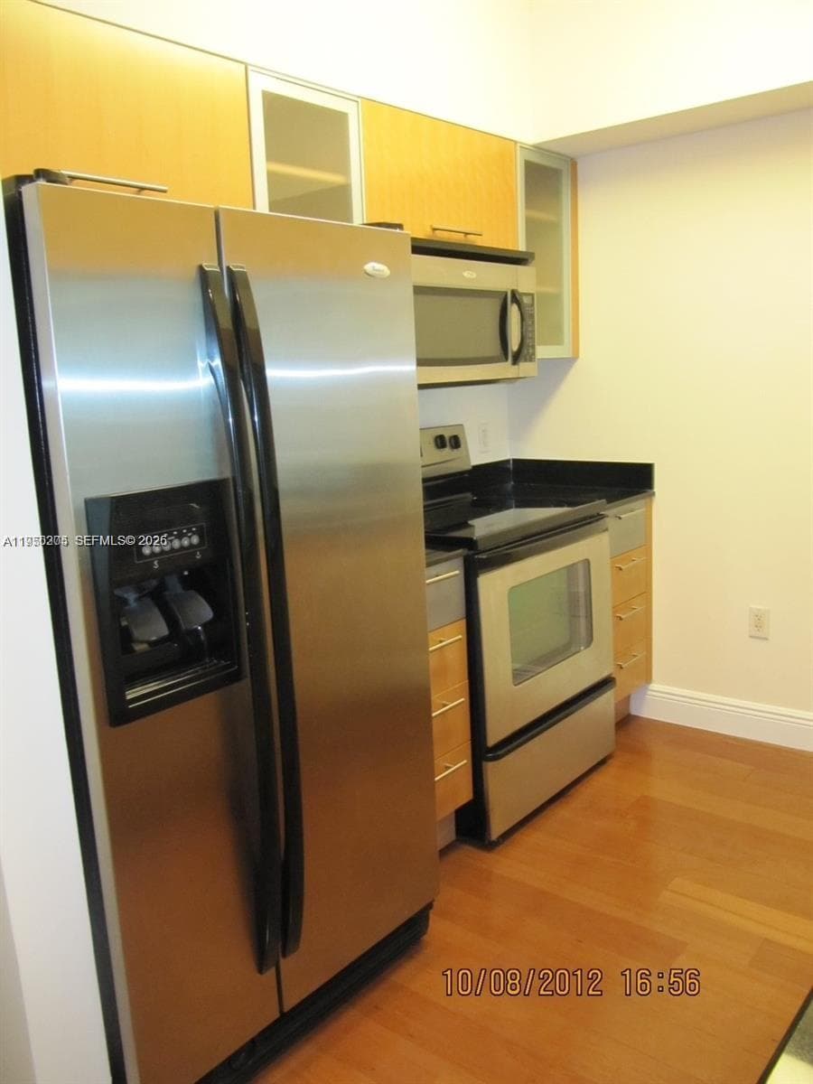 1750 N Bayshore Dr # 3005, Miami FL 33132 — 5