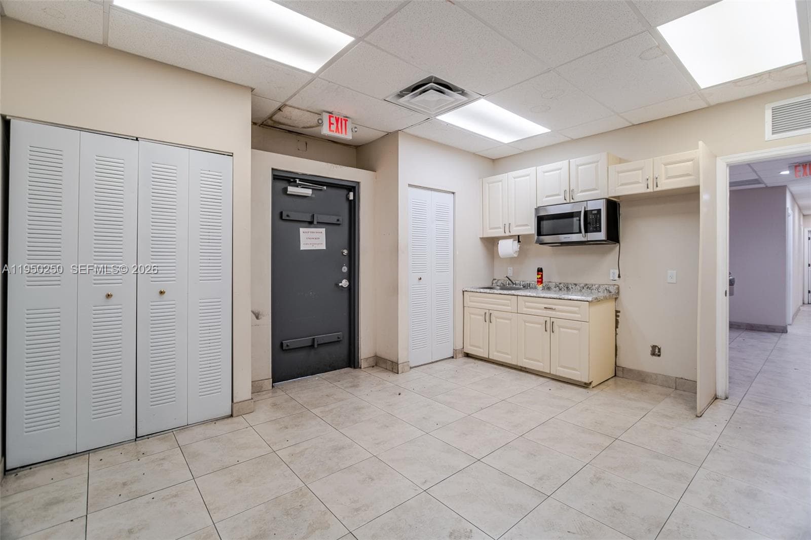 1001 NW 72nd St, Miami FL 33150 — 26