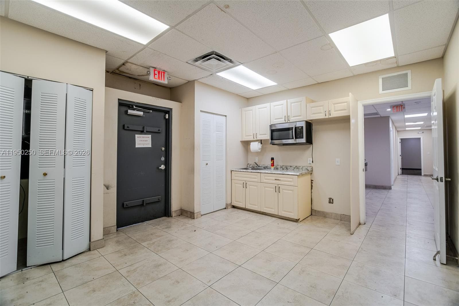1001 NW 72nd St, Miami FL 33150 — 28