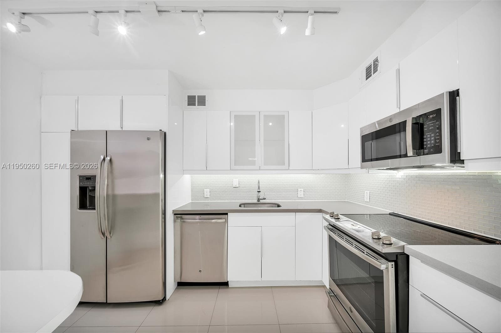 100 Bayview Dr # 408, Sunny Isles Beach FL 33160 — 15