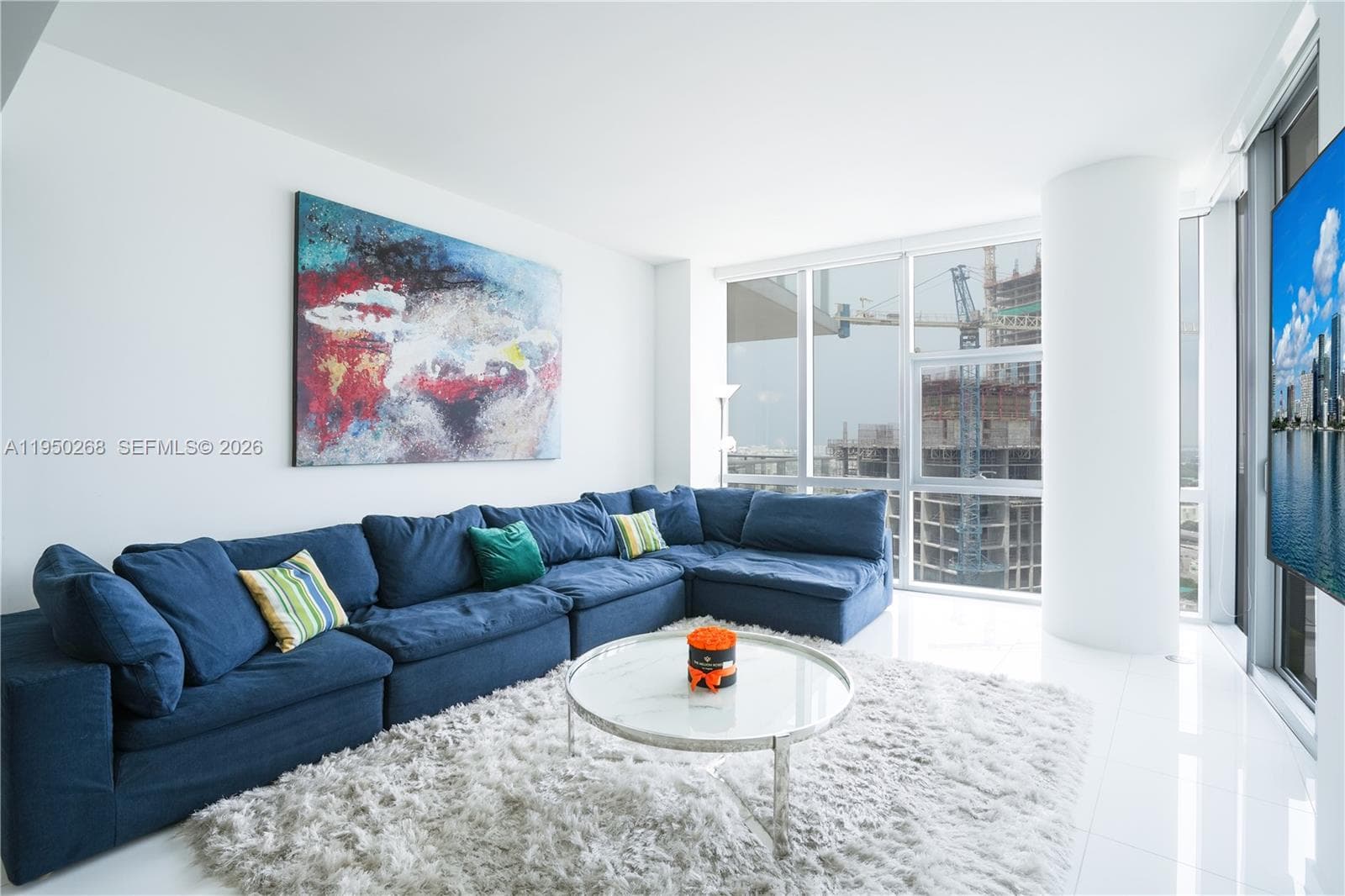 851 NE 1st Ave # 2101, Miami FL 33132 — 10