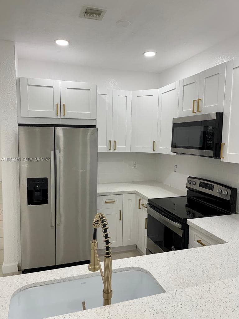 1651 SE 28th Ct # 105, Homestead FL 33035 — 16