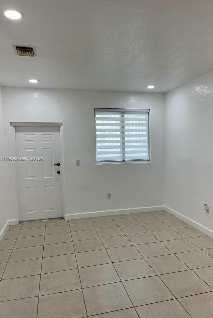 1651 SE 28th Ct # 105, Homestead FL 33035 — 3