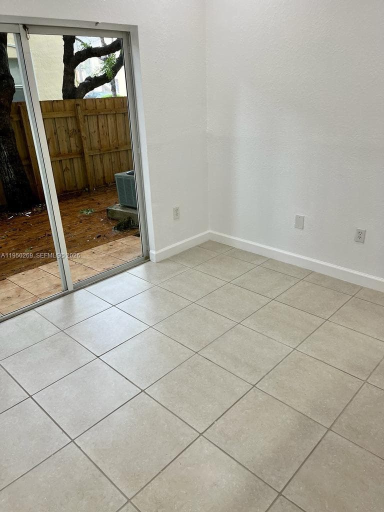 1651 SE 28th Ct # 105, Homestead FL 33035 — 28