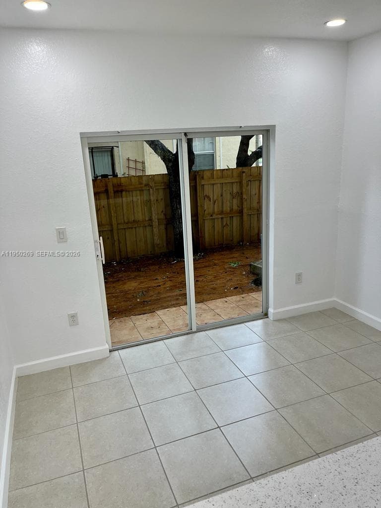1651 SE 28th Ct # 105, Homestead FL 33035 — 25