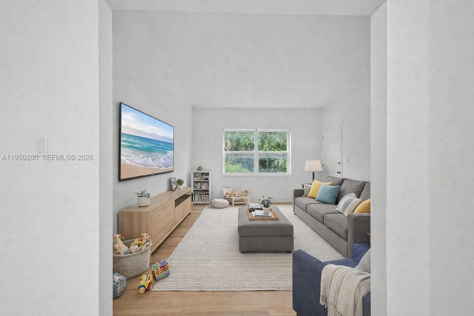 9160 NE 8th Ave # 2J, Miami Shores FL 33138 — 2