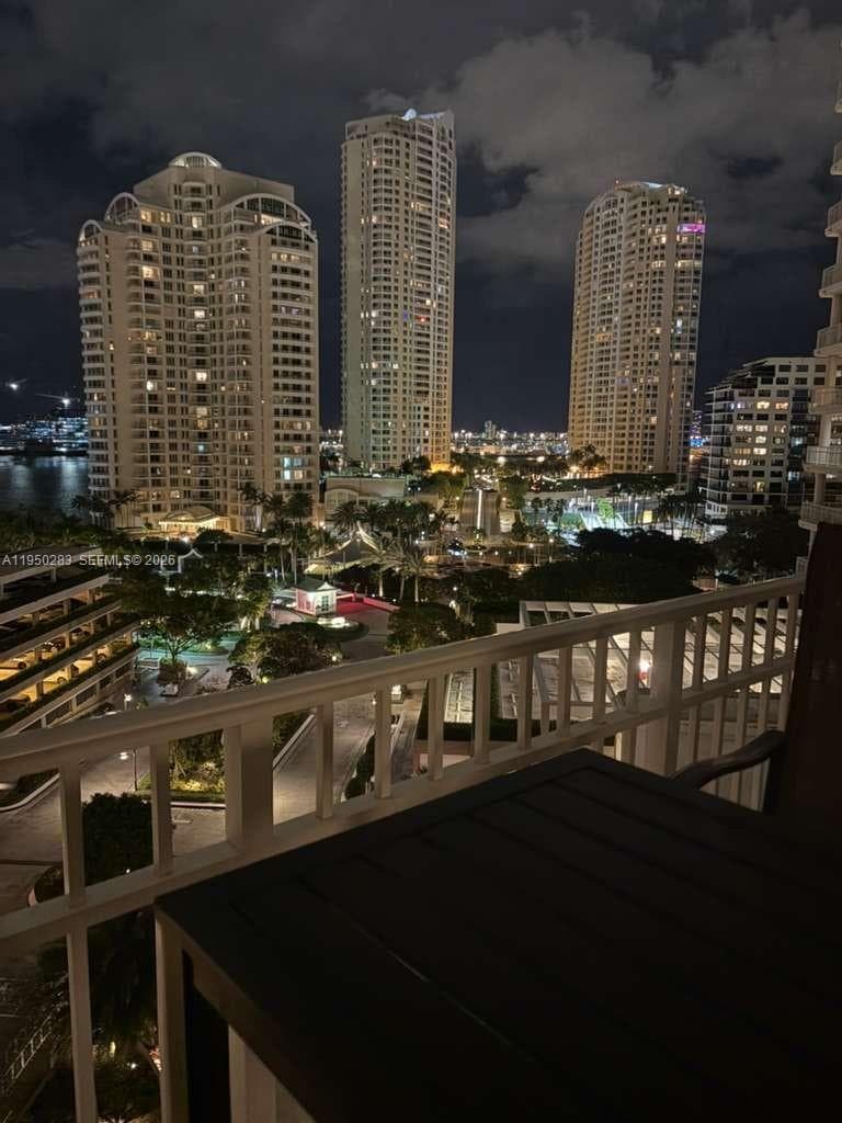 701 Brickell Key Blvd # 1105, Miami FL 33131 — 4