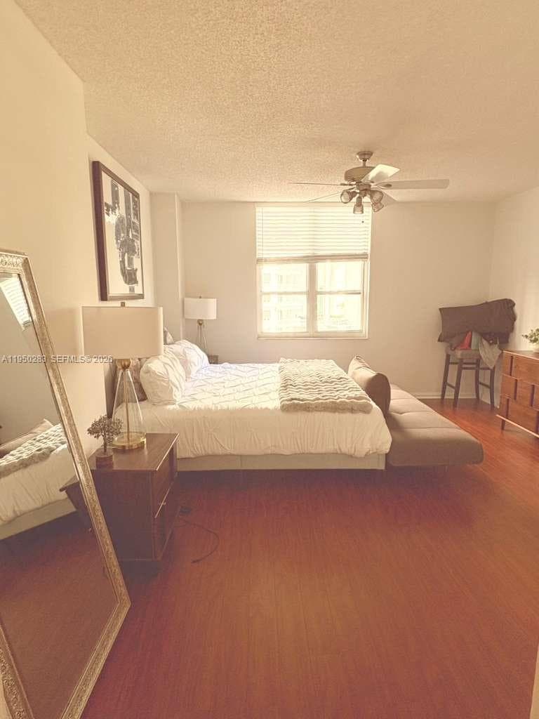 701 Brickell Key Blvd # 1105, Miami FL 33131 — 21