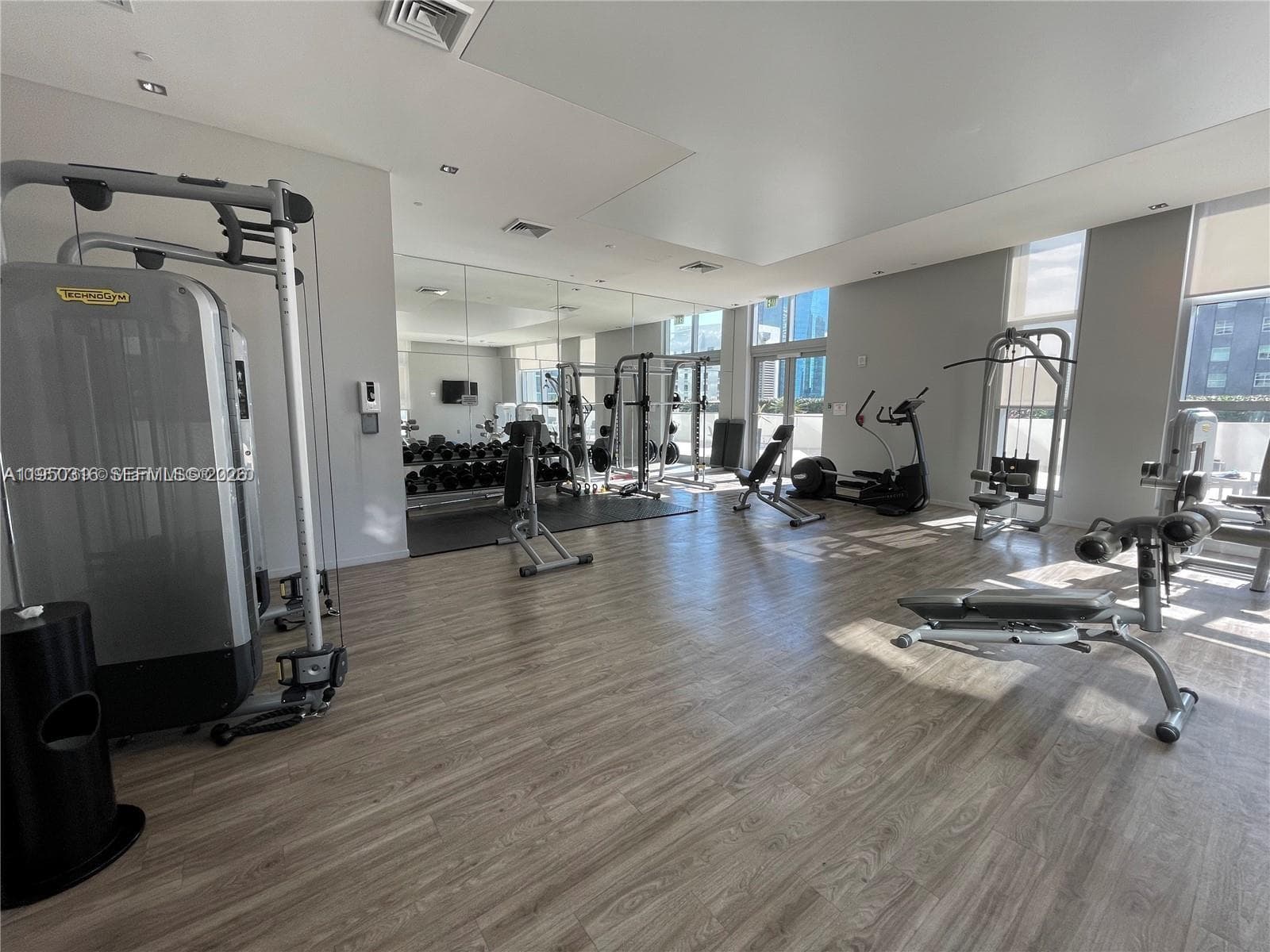 1100 S Miami Ave # 2811, Miami FL 33130 — 23