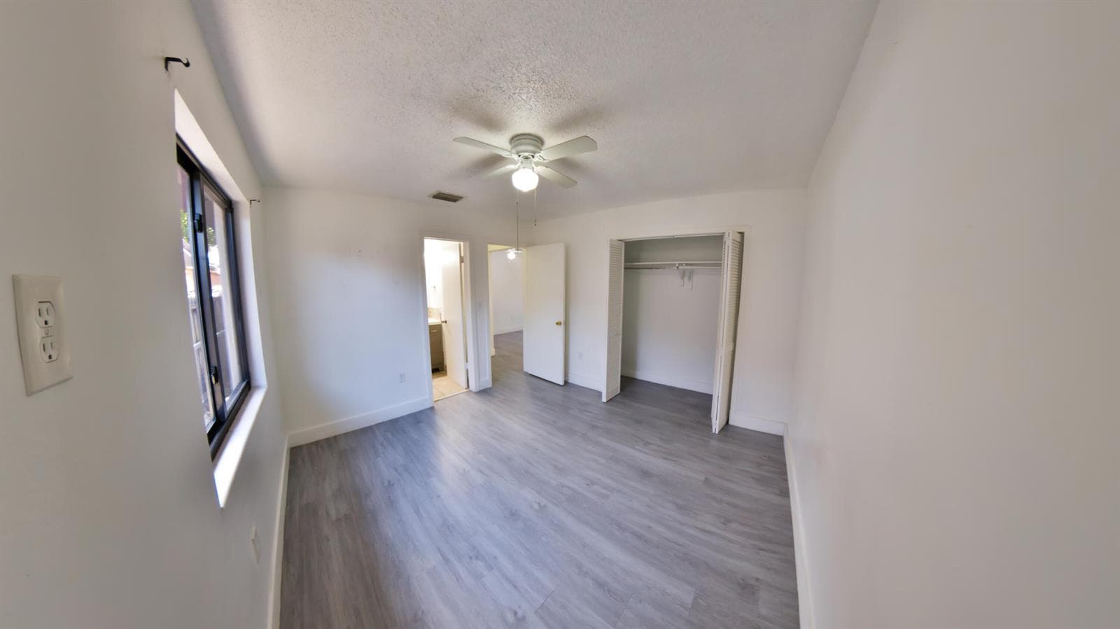 2620 SW 32nd Avenue, Miami FL 33133 — 17