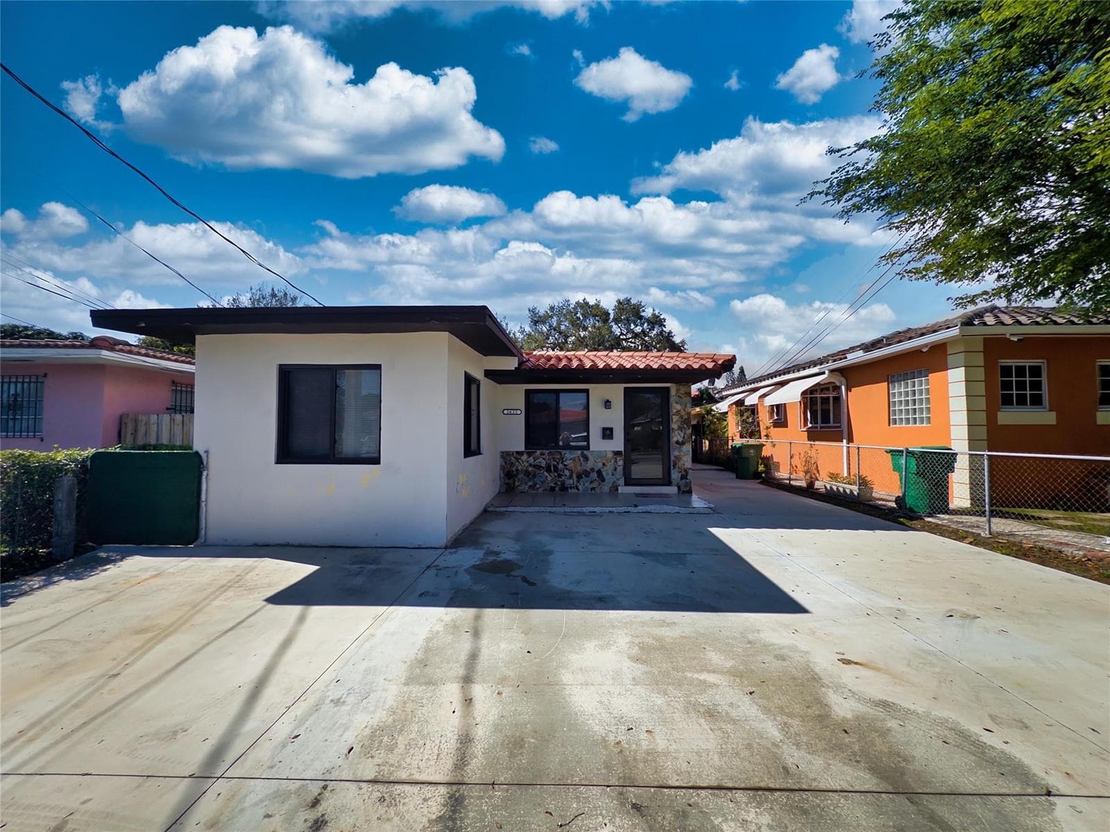 2620 SW 32nd Avenue, Miami FL 33133 — 5