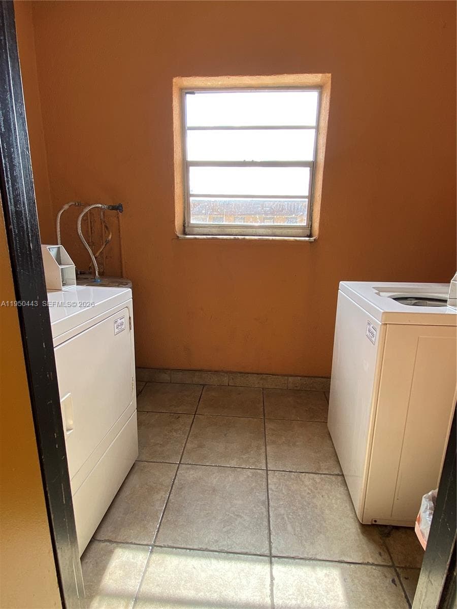 295 NW 72nd Ave # 304, Miami FL 33126 — 10