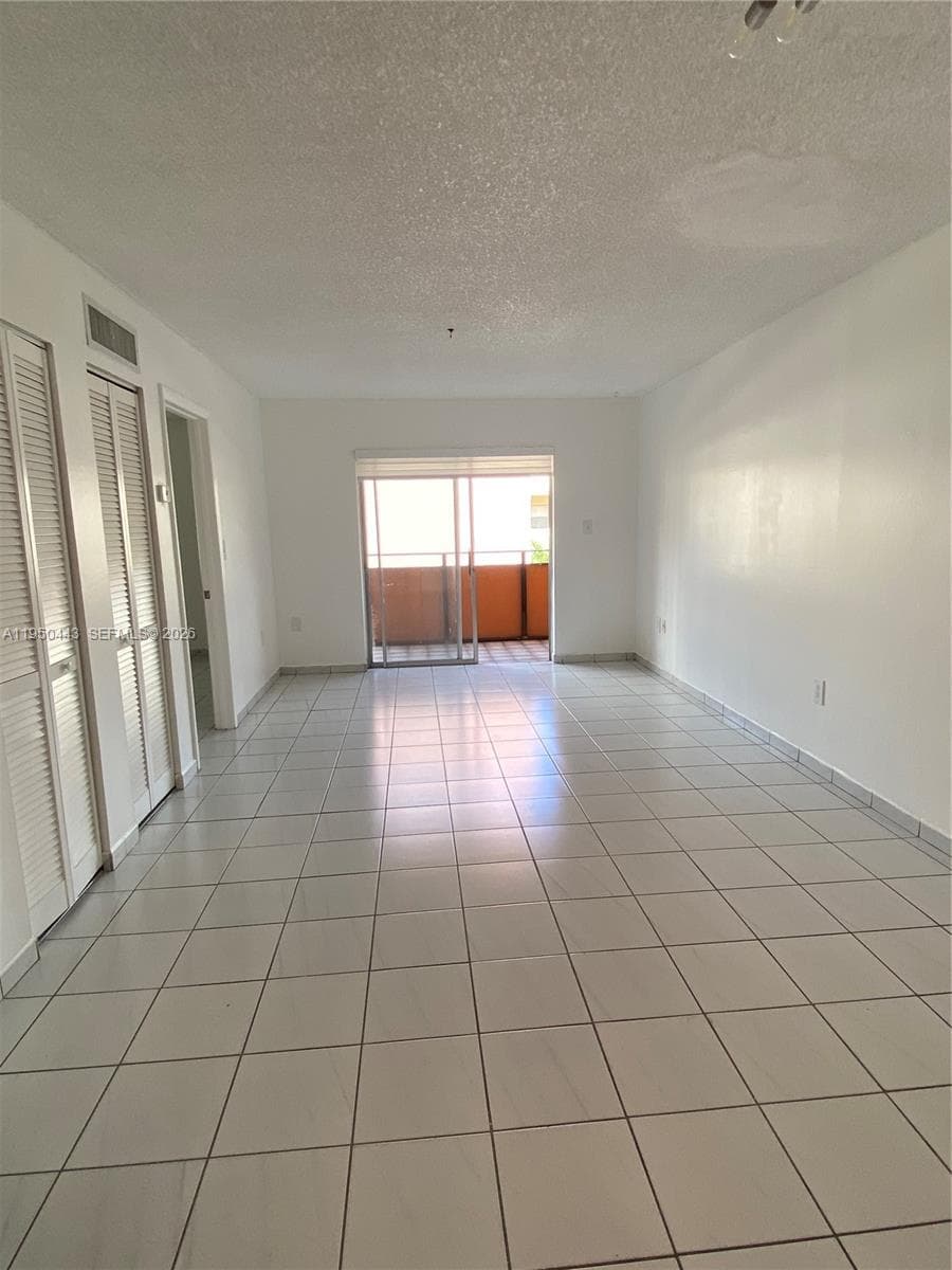 295 NW 72nd Ave # 304, Miami FL 33126 — 8