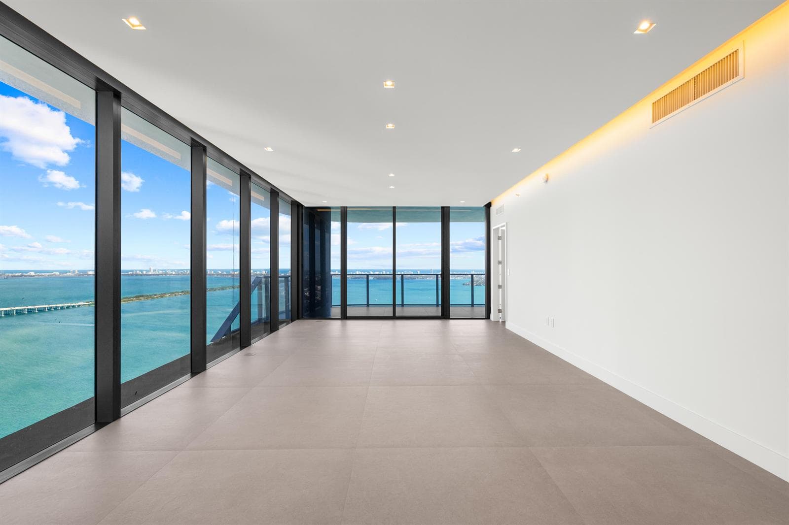 700 NE 24th Street # 4601, Miami FL 33137 — 15