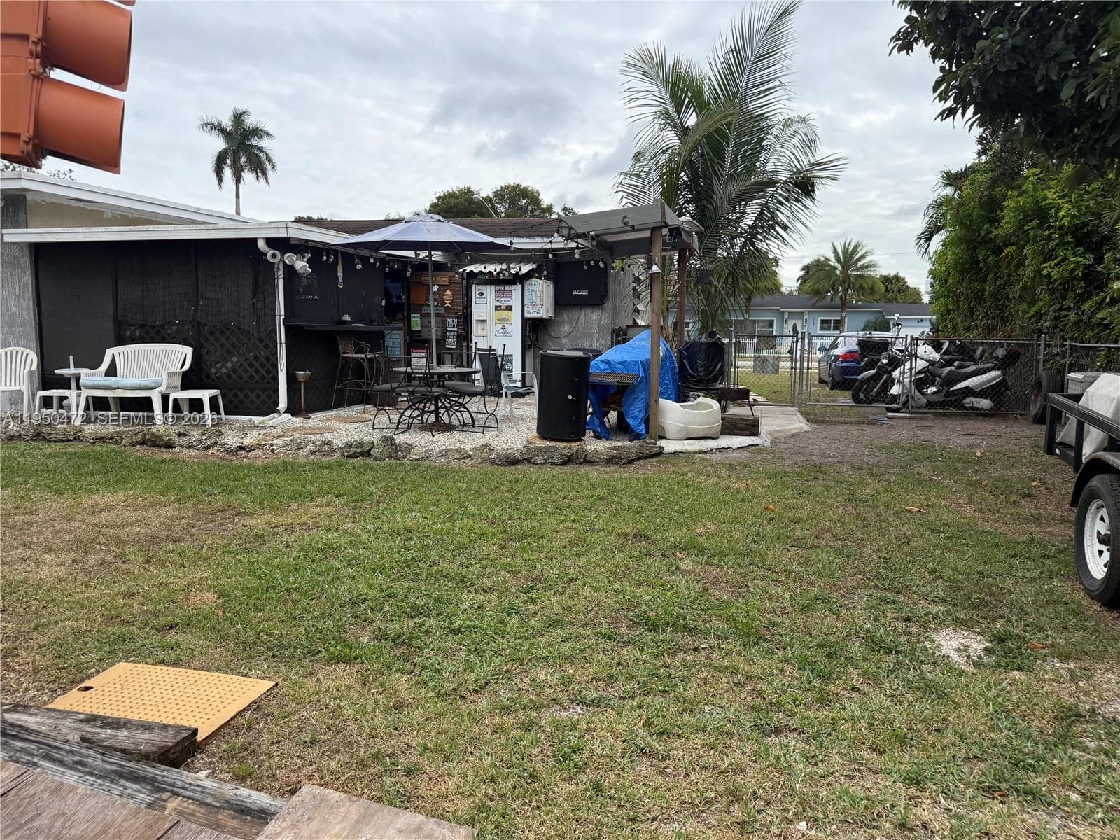 309 NW 15th St, Homestead FL 33030 — 17