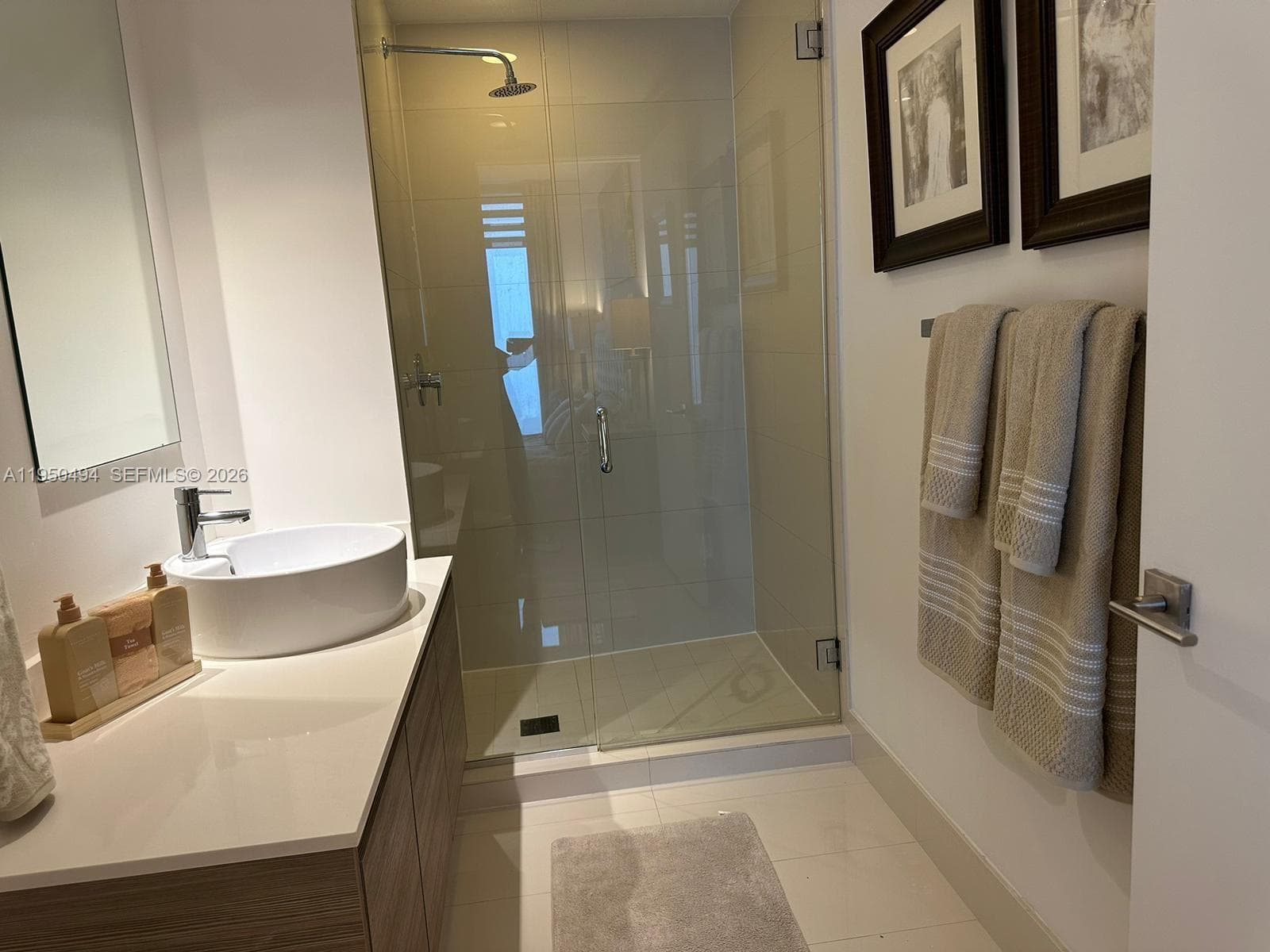121 NE 34th St # 2309, Miami FL 33137 — 14