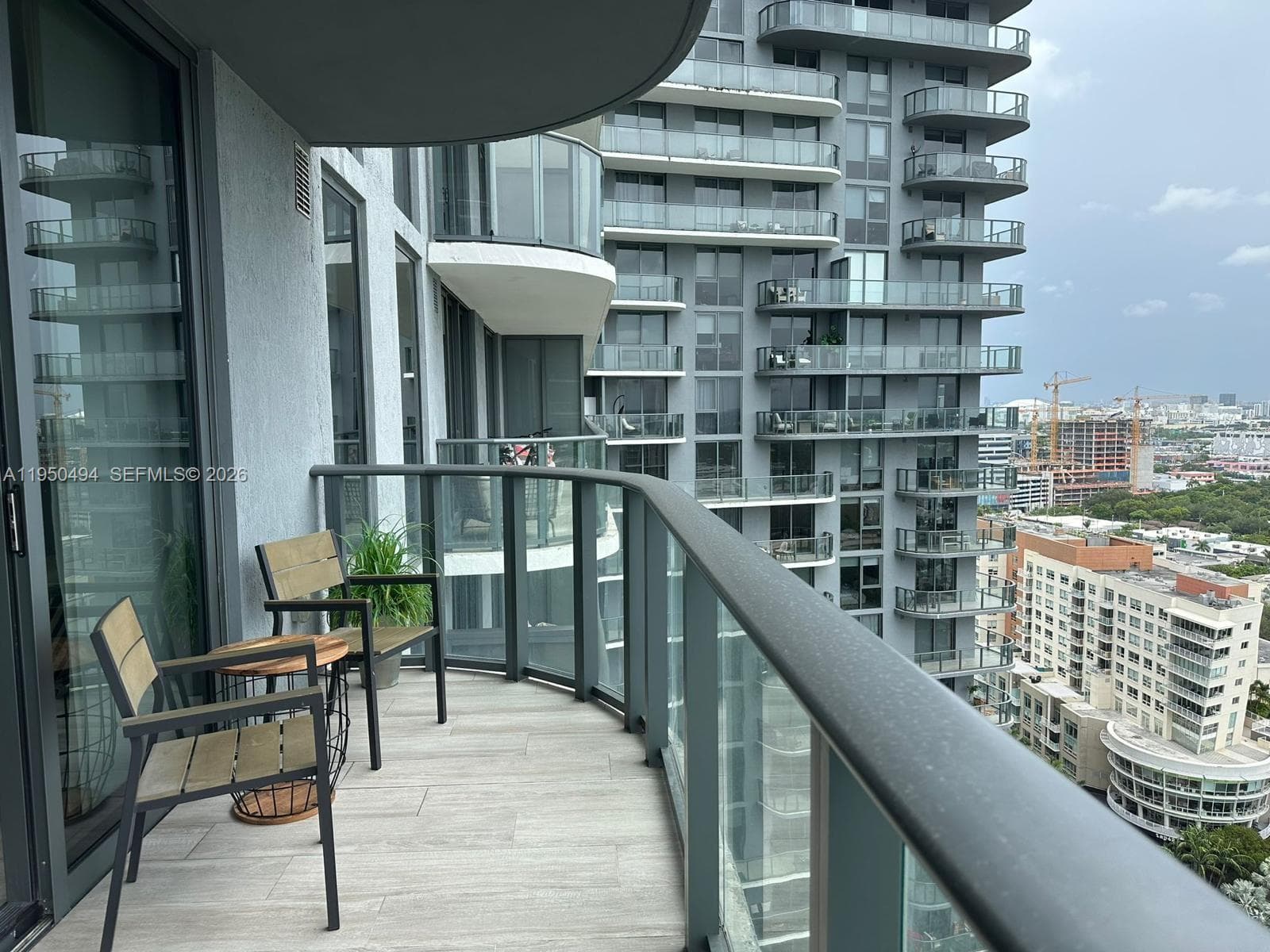 121 NE 34th St # 2309, Miami FL 33137 — 18