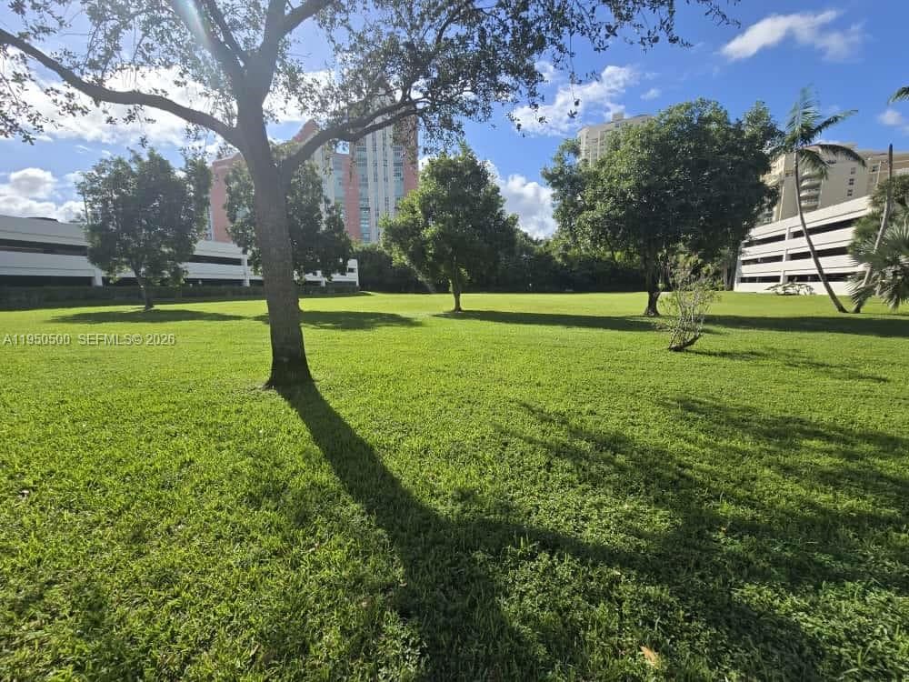 3300 NE 191st St # 1202, Aventura FL 33180 — 10
