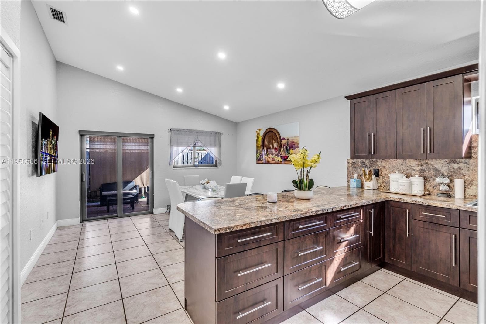 7579 W 31st Ave, Hialeah FL 33018 — 7