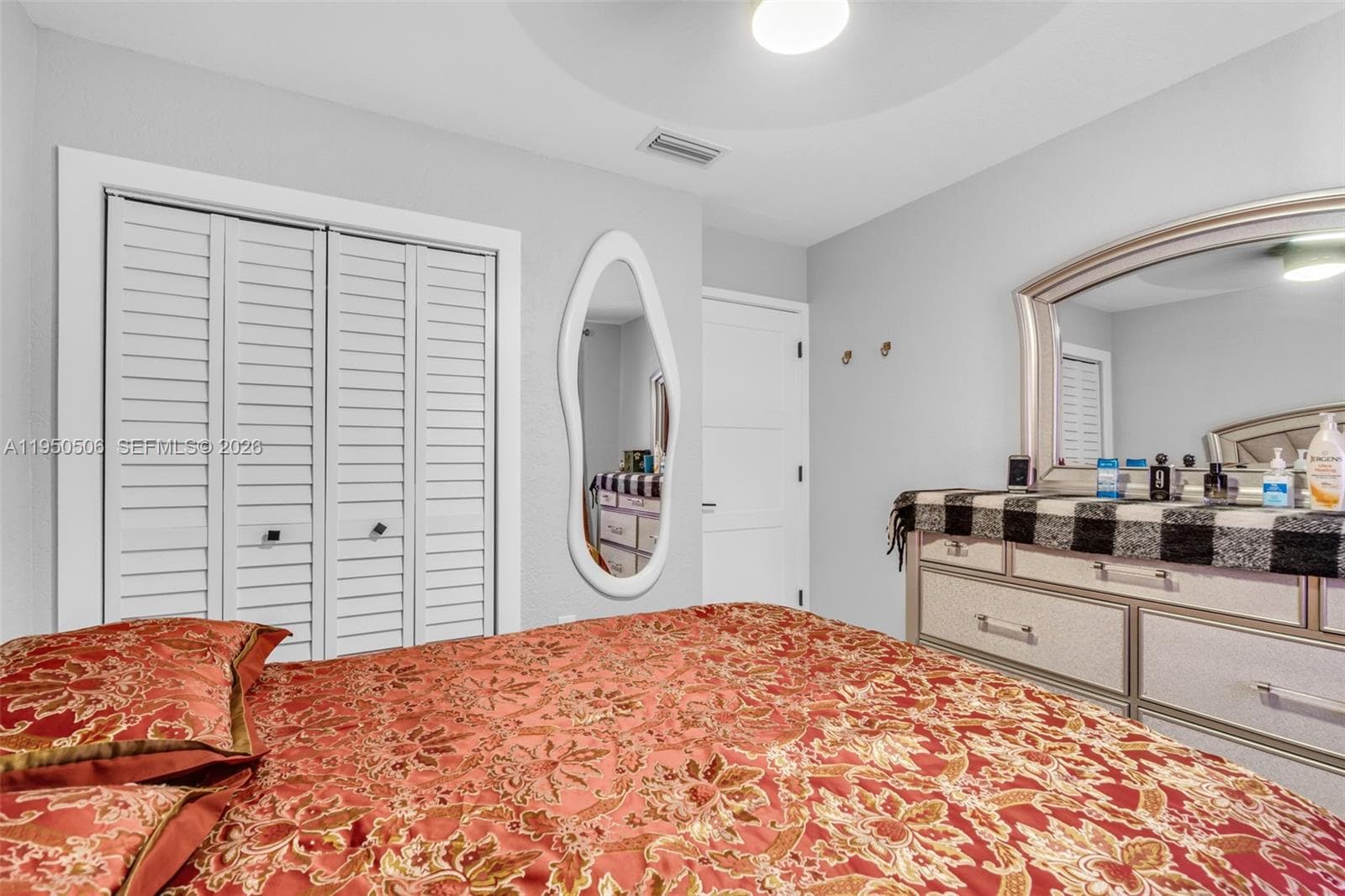 7579 W 31st Ave, Hialeah FL 33018 — 15