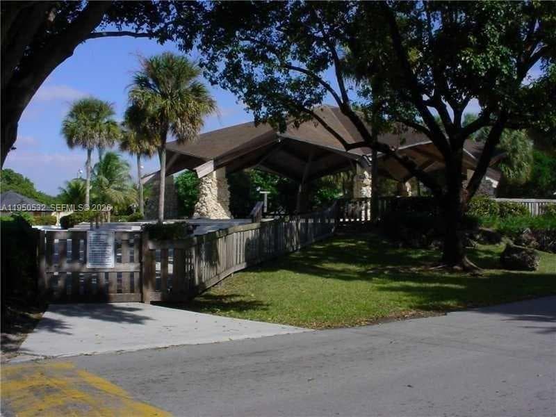 6534 SW 114th Pl # 75, Miami FL 33173 — 45
