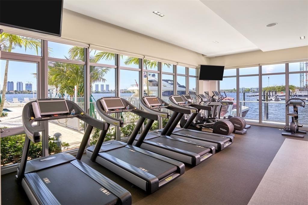 17301 Biscayne Boulevard # 7, Aventura FL 33160 — 46