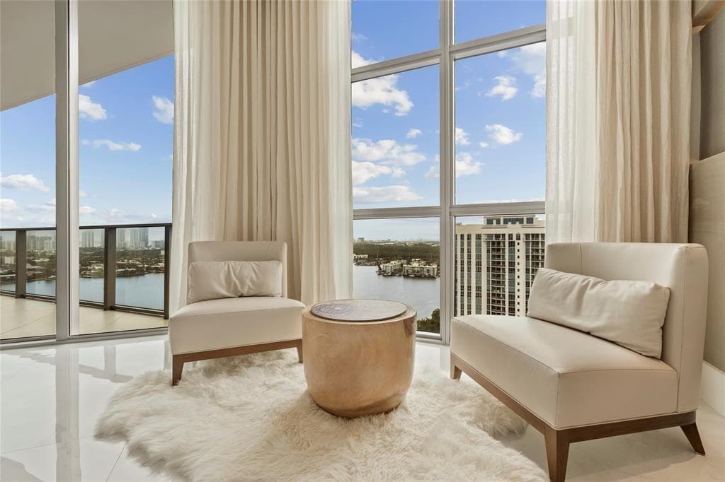 17301 Biscayne Boulevard # 7, Aventura FL 33160 — 14