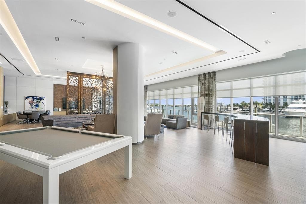 17301 Biscayne Boulevard # 7, Aventura FL 33160 — 40