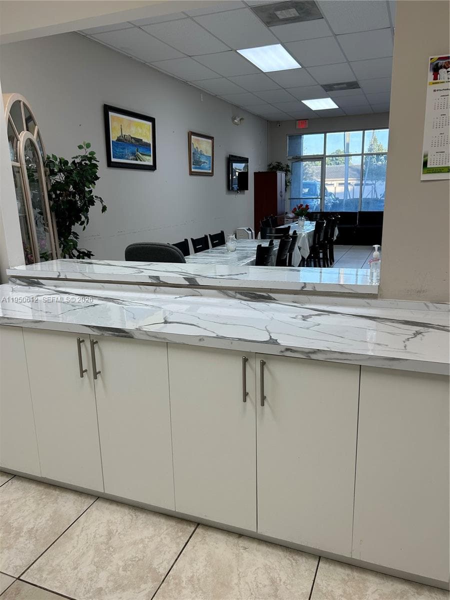 Hialeah, FL — 10