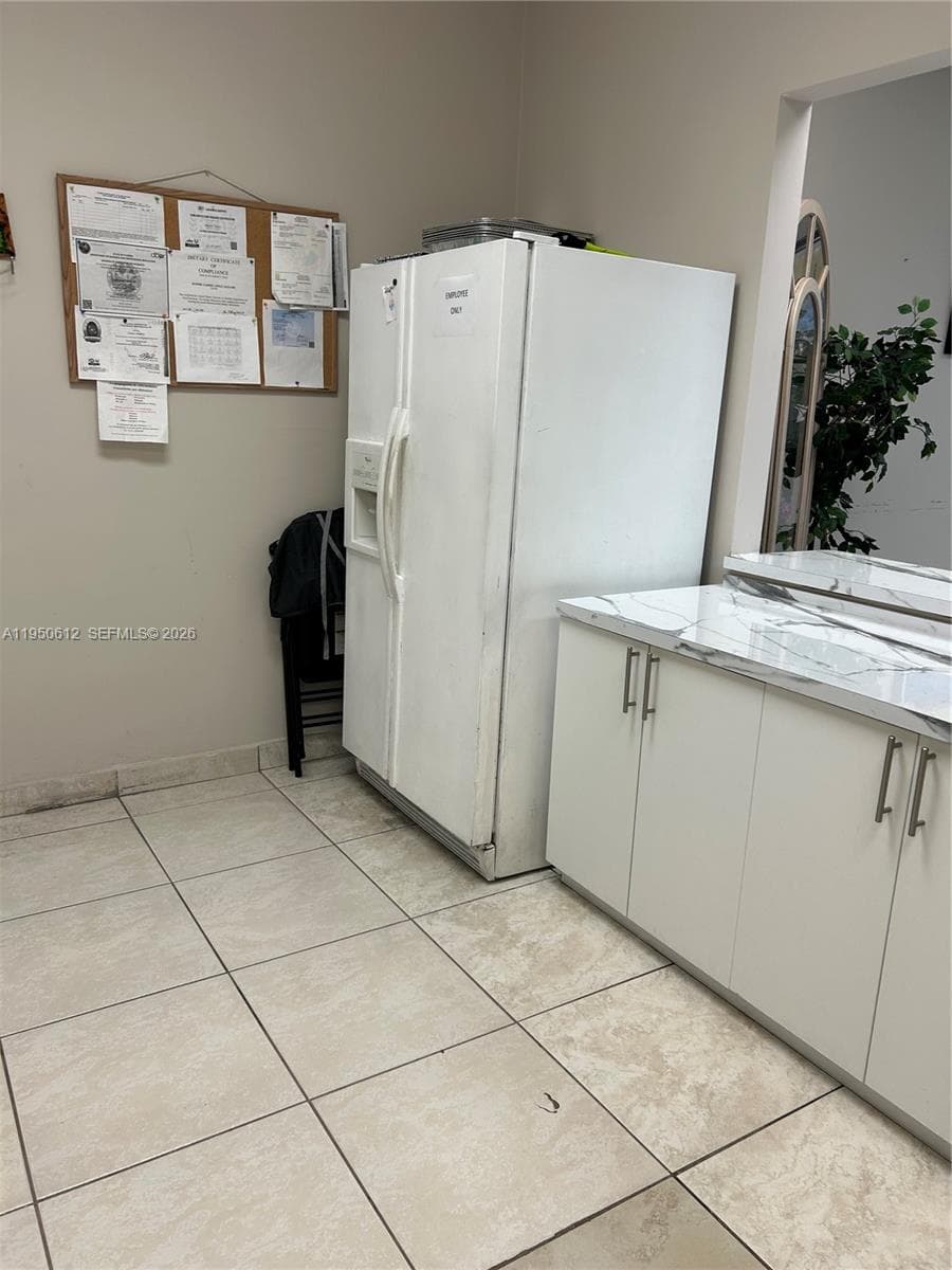 Hialeah, FL — 8