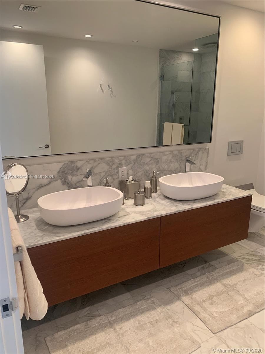 10203 Collins Ave # 604, Bal Harbour FL 33154 — 10