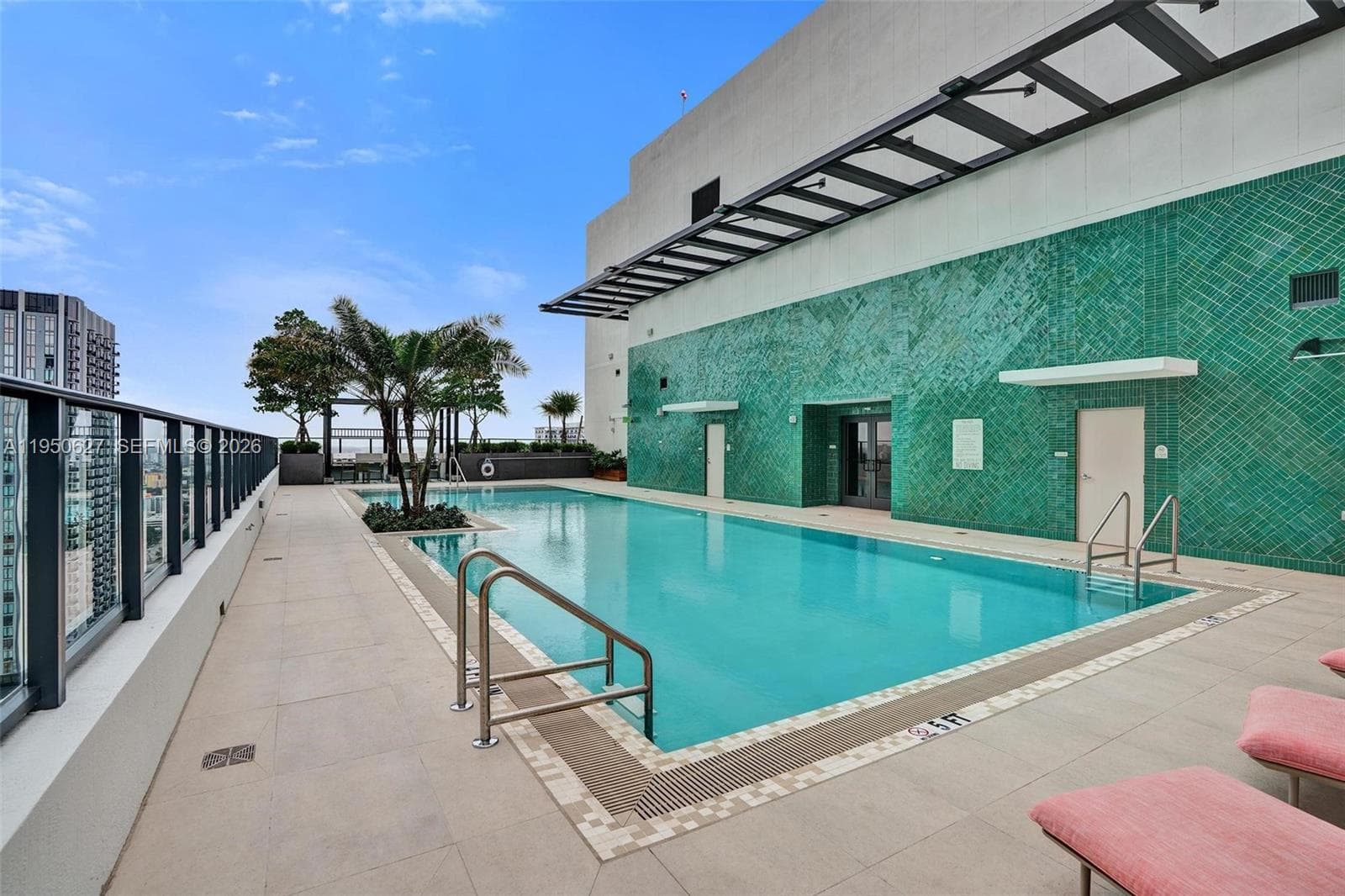 11 NE 6TH STREET # 712, Miami FL 33132 — 47
