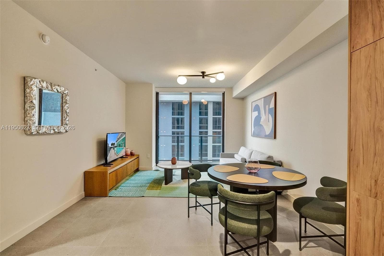 11 NE 6TH STREET # 712, Miami FL 33132 — 60