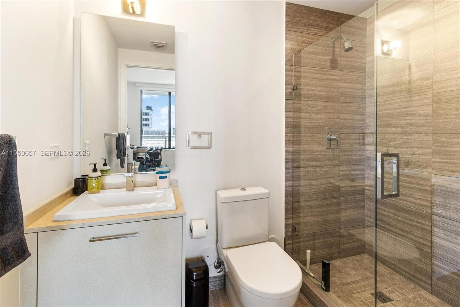 1010 Brickell Ave # 1404, Miami FL 33131 — 13