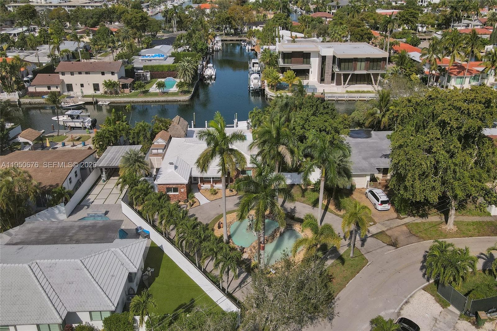 1995 N Hibiscus Dr, North Miami FL 33181 — 43