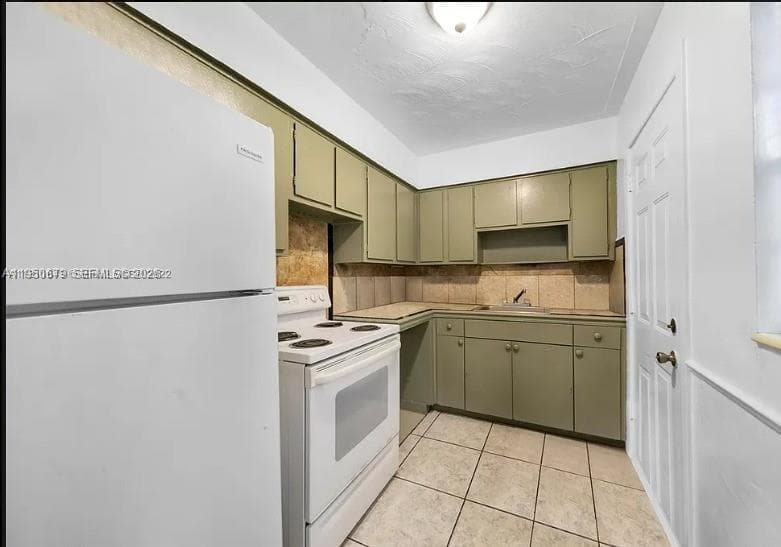 1500 NW 69th Ter, Miami FL 33147 — 7