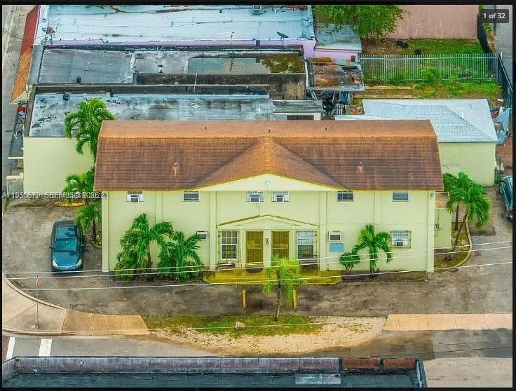 1500 NW 69th Ter, Miami FL 33147 — 3