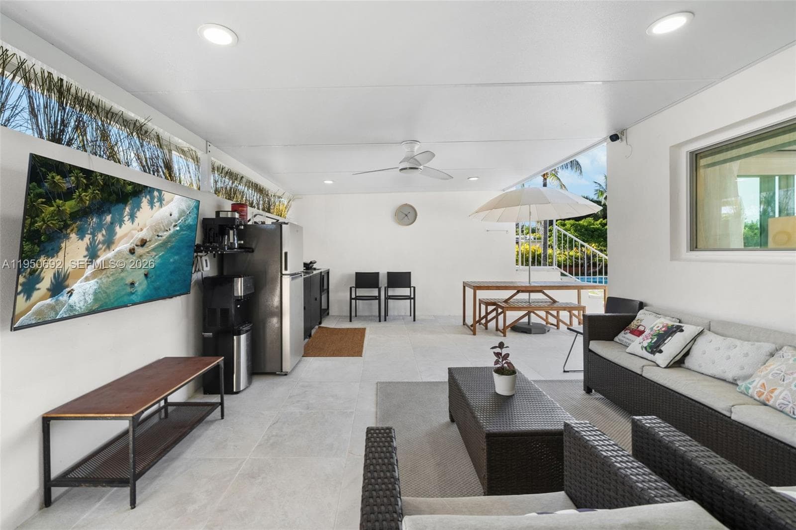 7770 Hawthorne Ave, Miami Beach FL 33141 — 19