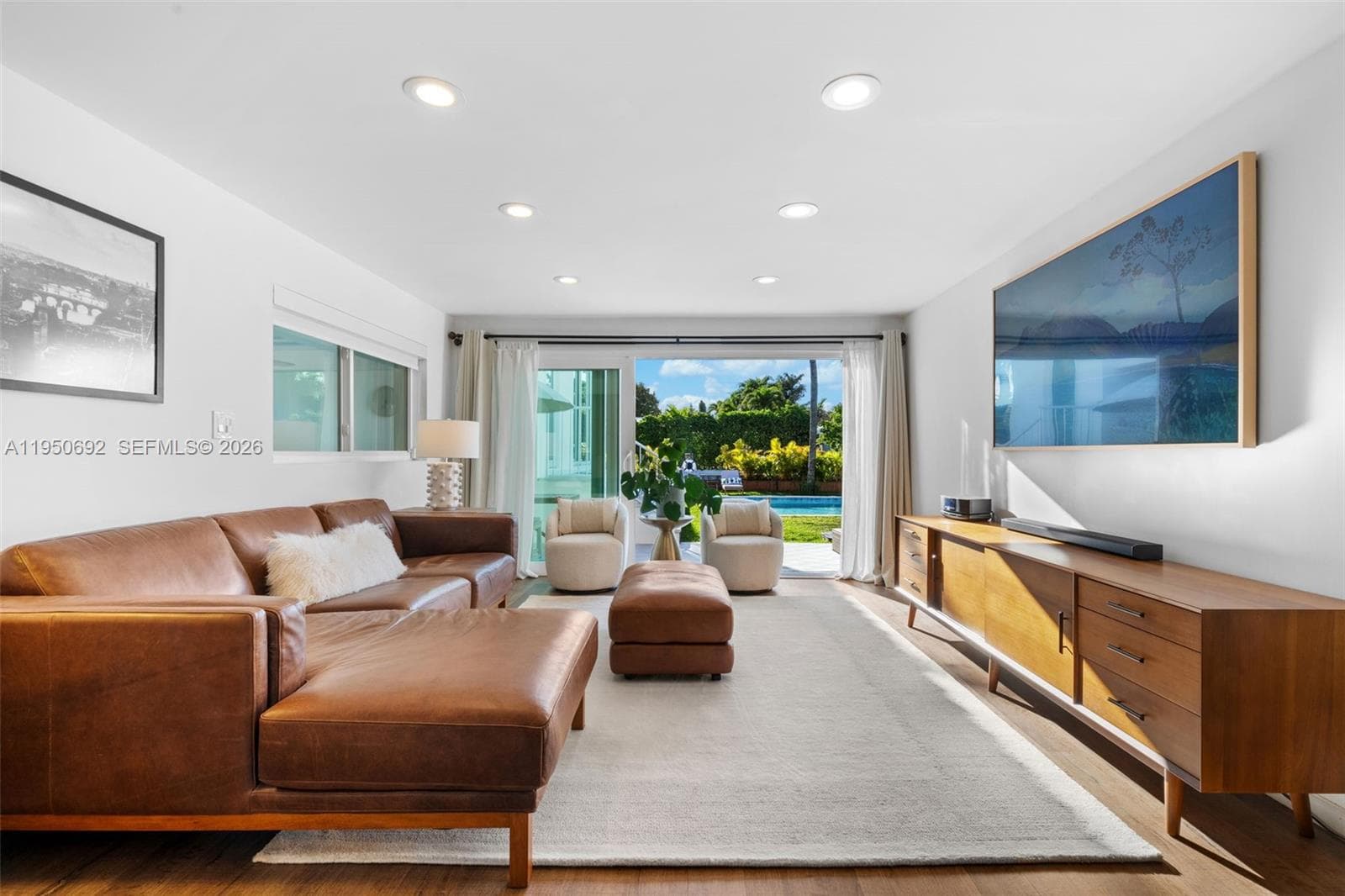 7770 Hawthorne Ave, Miami Beach FL 33141 — 4