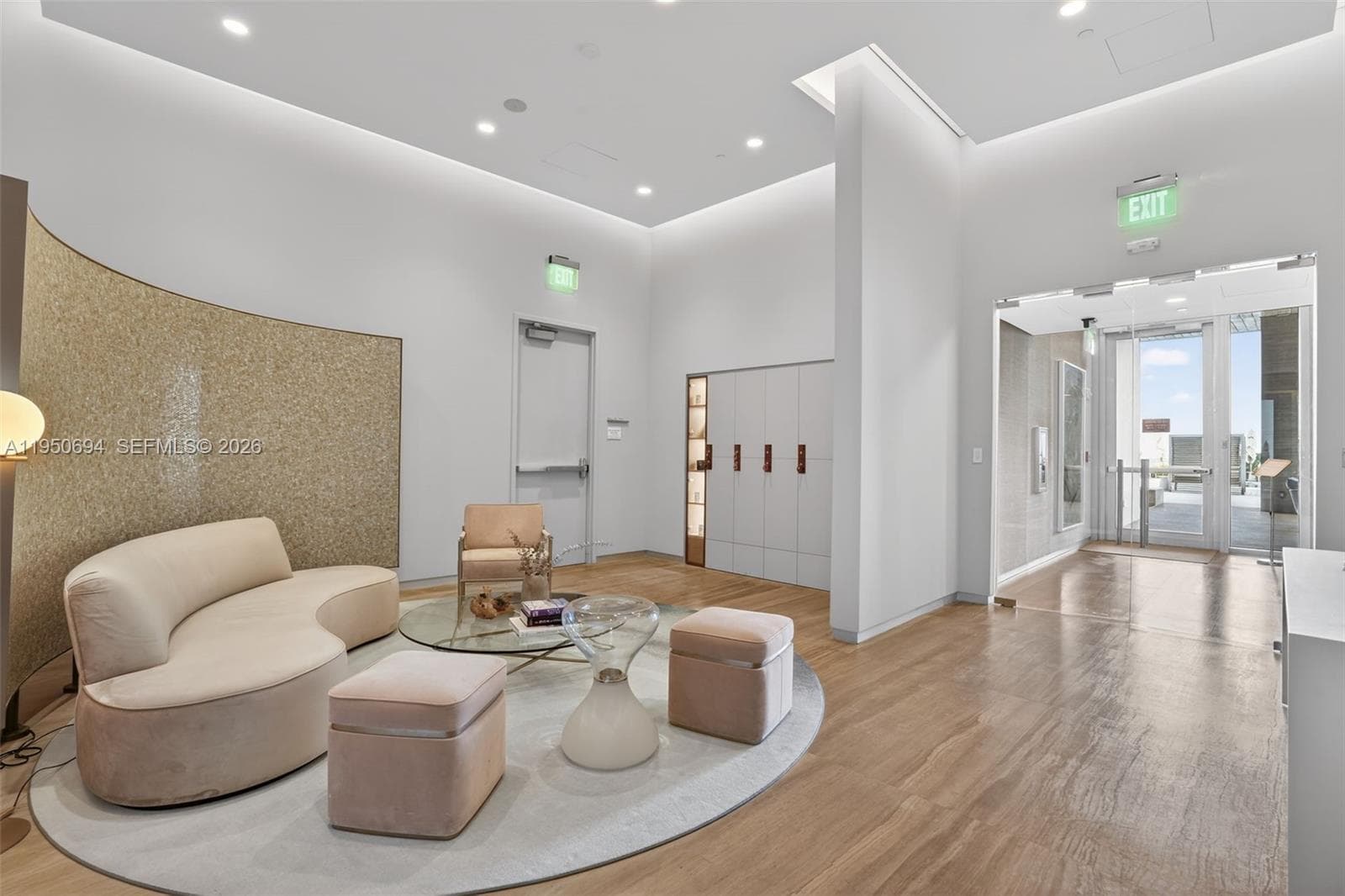 5775 Collins Ave # 405, Miami Beach FL 33140 — 27