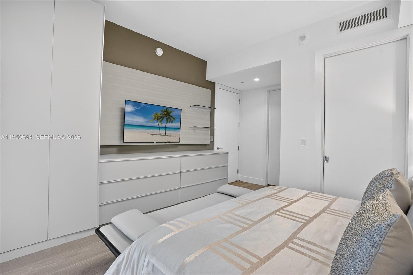 5775 Collins Ave # 405, Miami Beach FL 33140 — 12