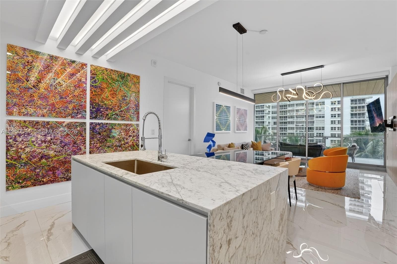 5775 Collins Ave # 405, Miami Beach FL 33140 — 7