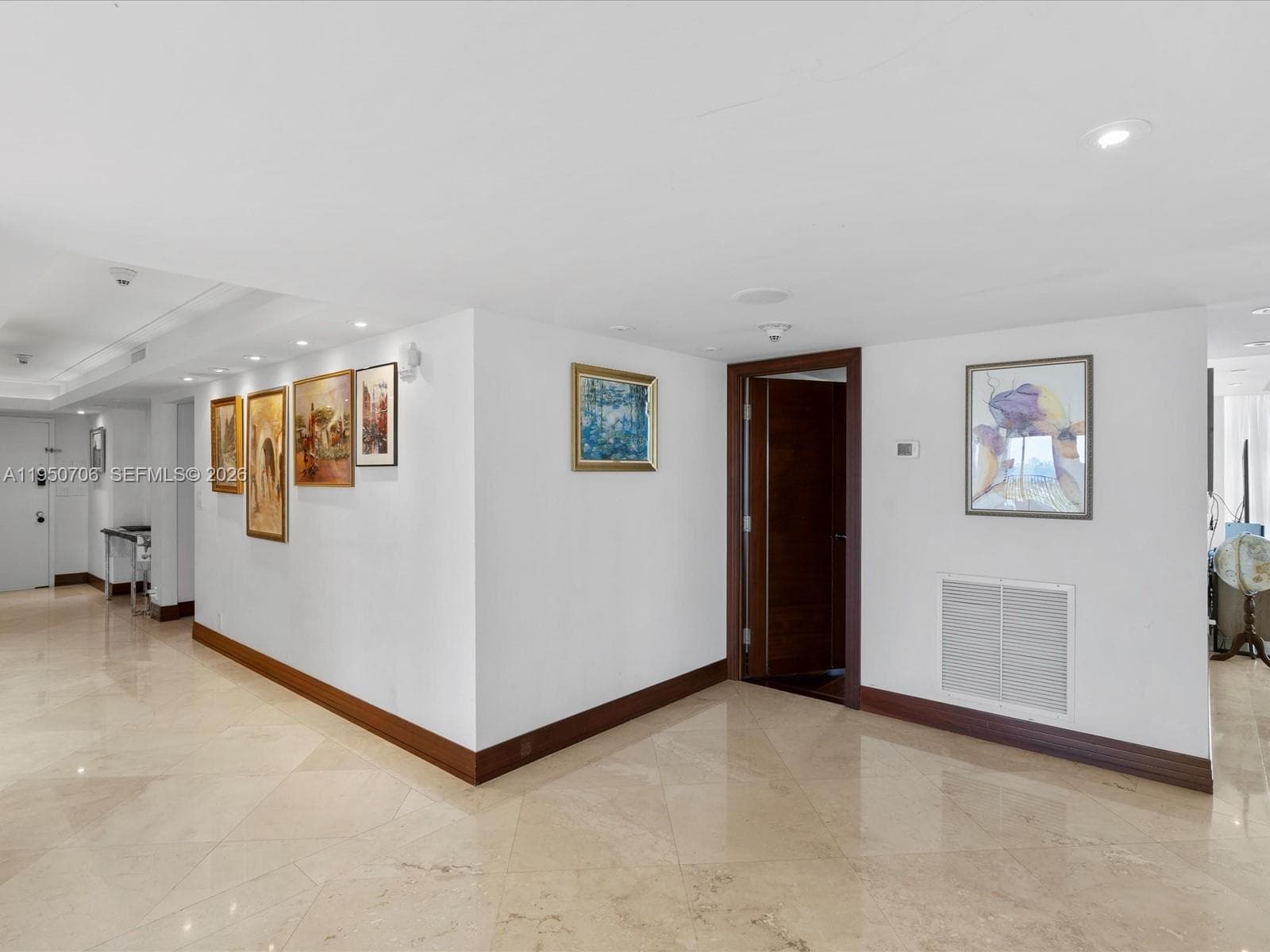 5660 Collins Ave # 18A, Miami Beach FL 33140 — 7
